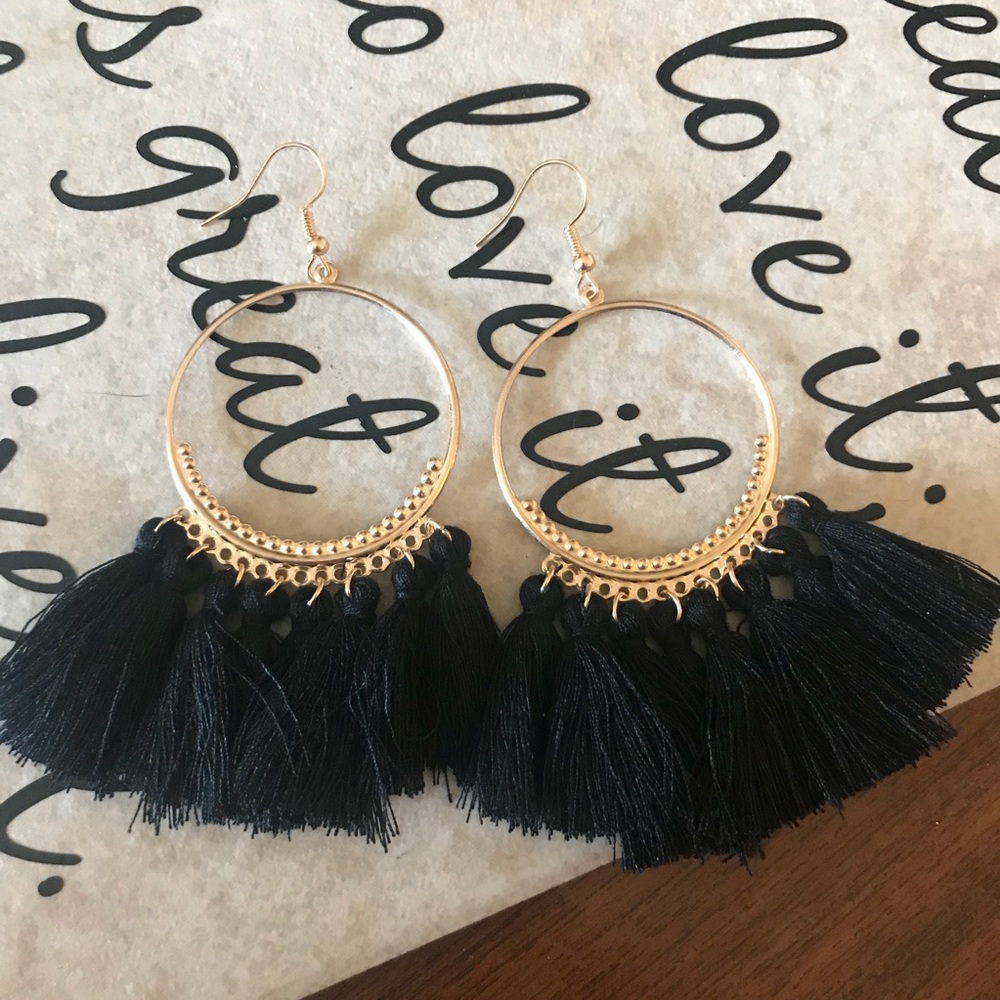 NEW Trendy Tassel Hoop Earrings 
NWOT